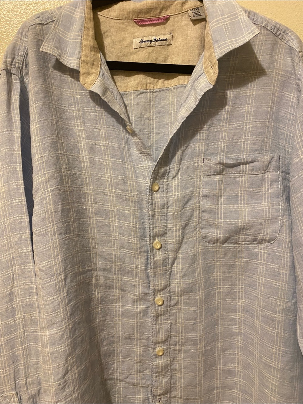 Tommy Bahama Light Blue Plaid Casual Button-Down Shirt ( Beach Shirt)